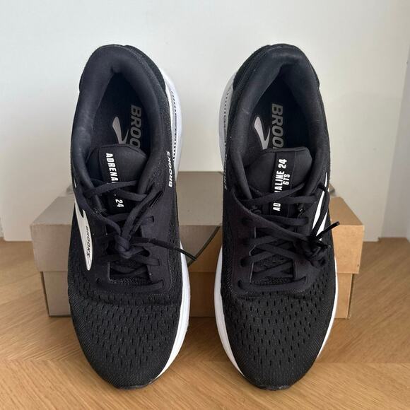 Brooks Adrenaline GTS Black/White Men Running Sneakers- 10.5 main image 8
